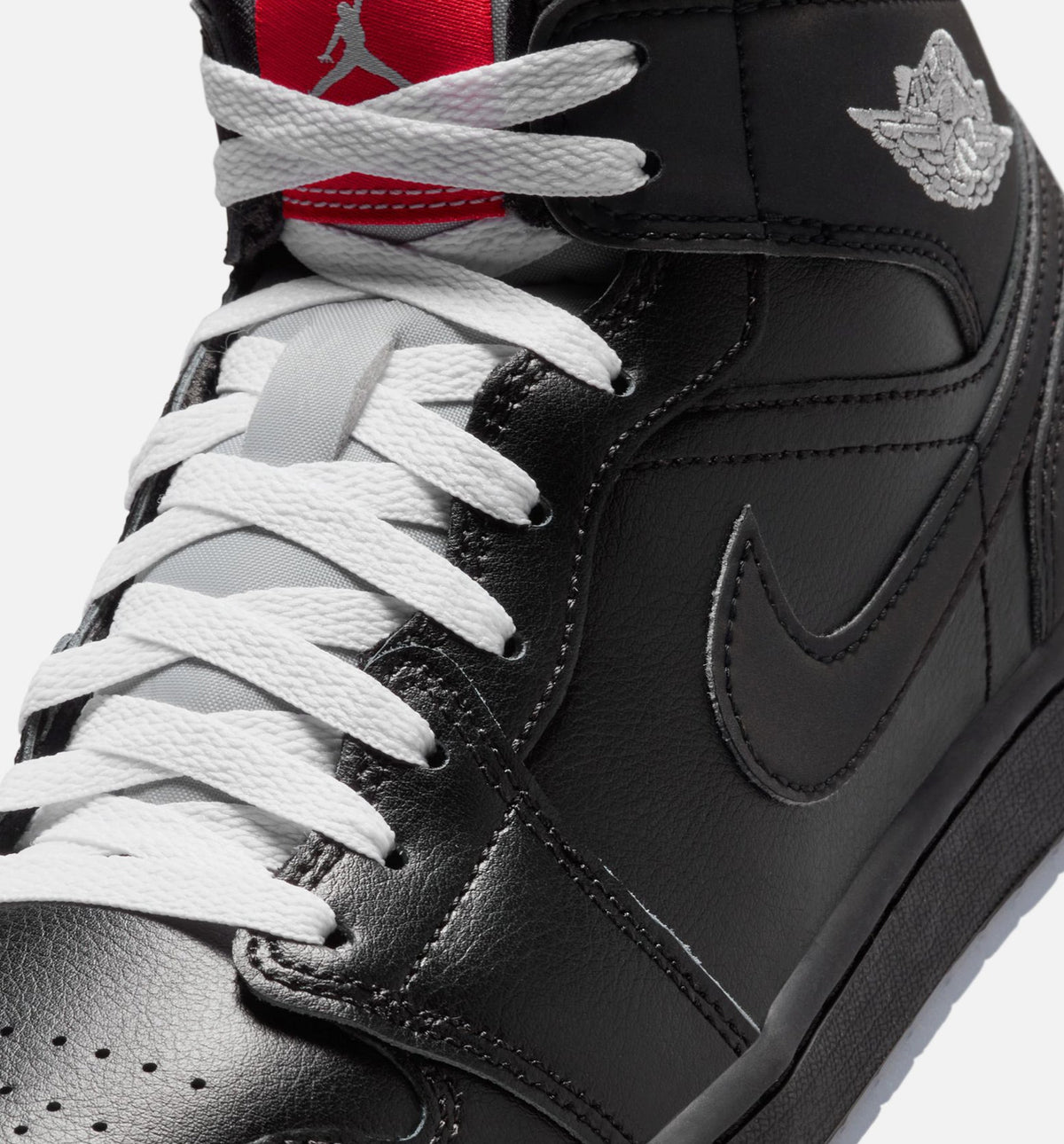 Air Jordan 1 Mid SE Men's Lifestyle Shoes - Black/Grey