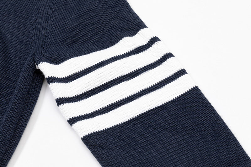 Back puppy hoodie | Thom Browne