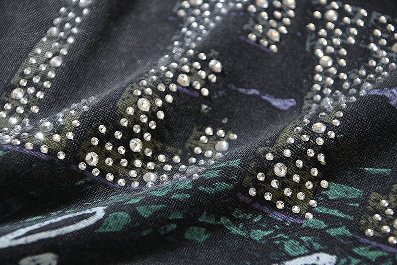 VALE USA Rhinestone Graphic Washed Black T-Shirt