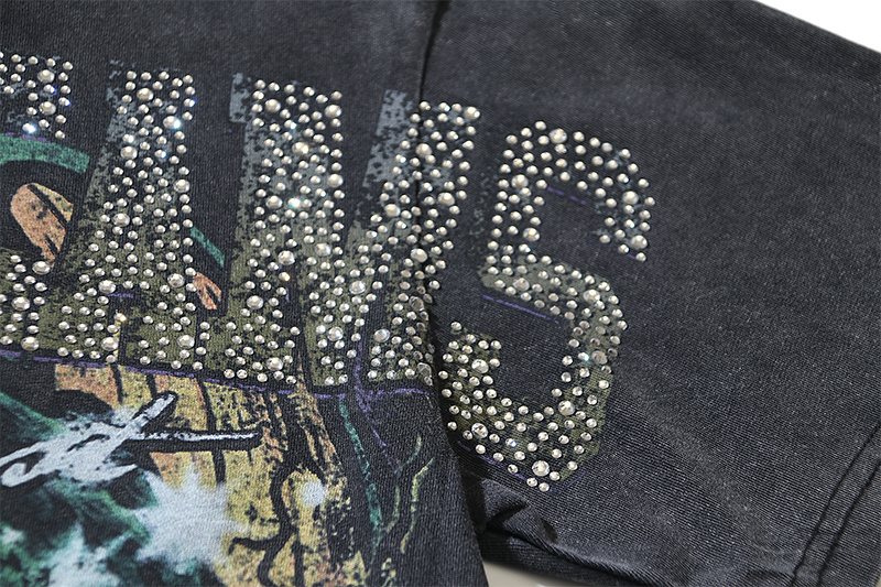 VALE USA Rhinestone Graphic Washed Black T-Shirt