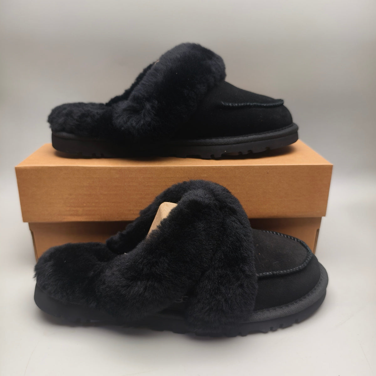 Black Casual Home Slippers — New Arrival | In Stock